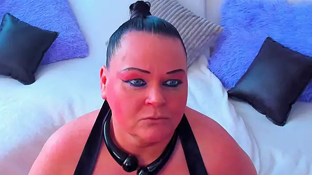 Snapshot of MilanaBiegert chatting on 03/02/25, 08:59 MilanaBiegert online show from 03/02/25, 08:59