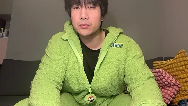 jungcock3210 online show from 12/15/25, 05:17