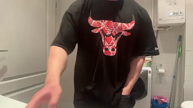 jungcock3210 online show from 02/23/26, 04:26