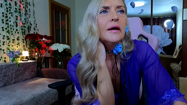 amelia blondy online show from 11/04/25, 12:37