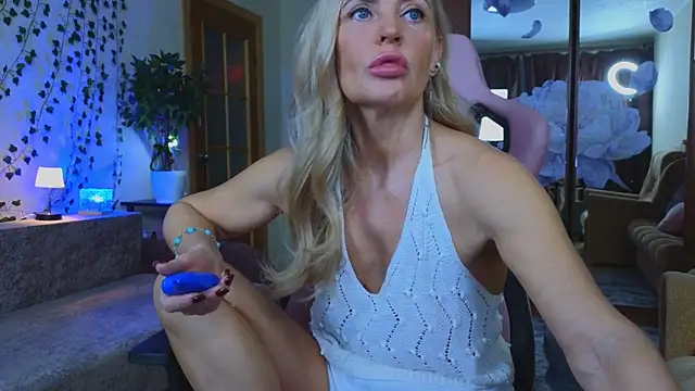 amelia blondy online show from 12/15/25, 01:59