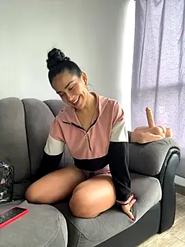 Nikothyna online show from 11/19/25, 04:18