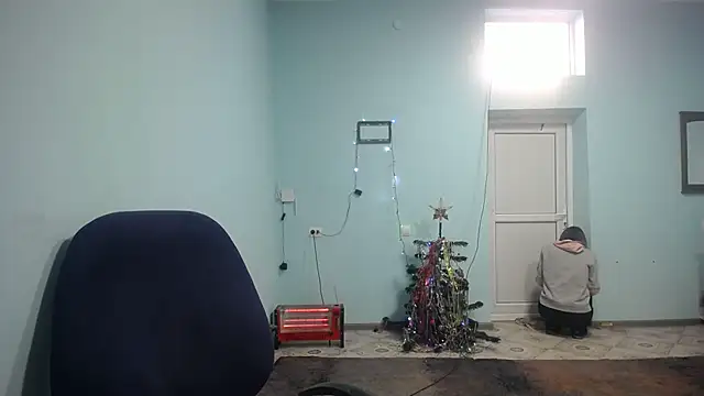 elllaaxx online show from 01/14/25, 04:25