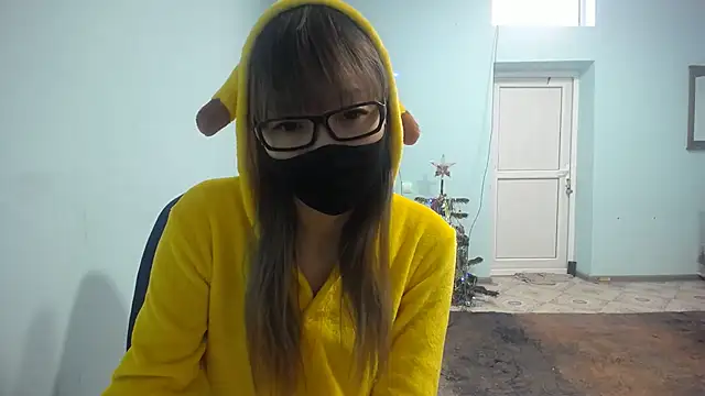 elllaaxx online show from 01/17/25, 03:45