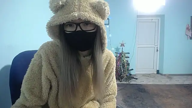 elllaaxx online show from 01/26/25, 04:09