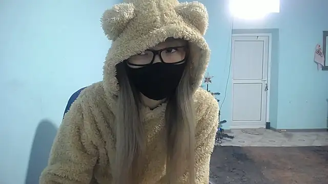 elllaaxx online show from 01/29/25, 04:15