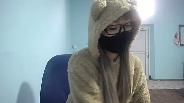 elllaaxx online show from 03/15/25, 03:51