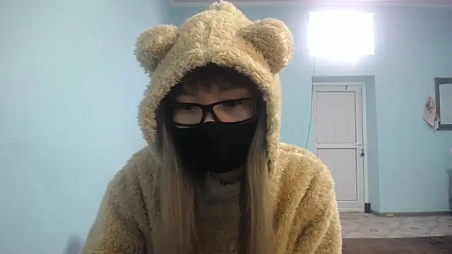 elllaaxx online show from 03/20/25, 04:07