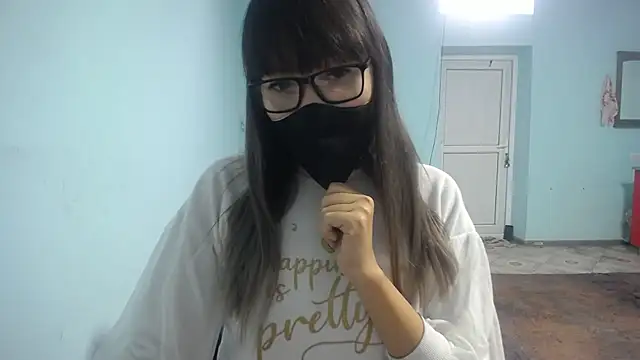 elllaaxx online show from 11/05/25, 04:01