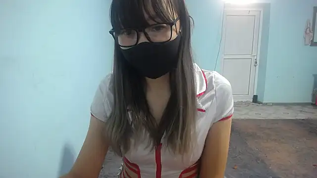 elllaaxx online show from 11/23/25, 04:23