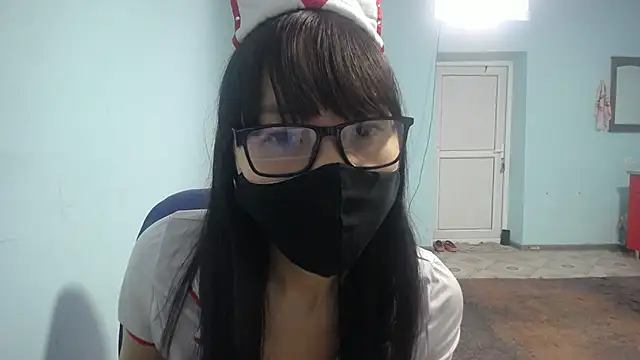 elllaaxx online show from 01/11/26, 04:39