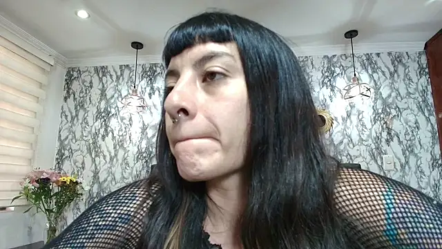 Naughty Kittenm online show from 02/19/25, 02:44