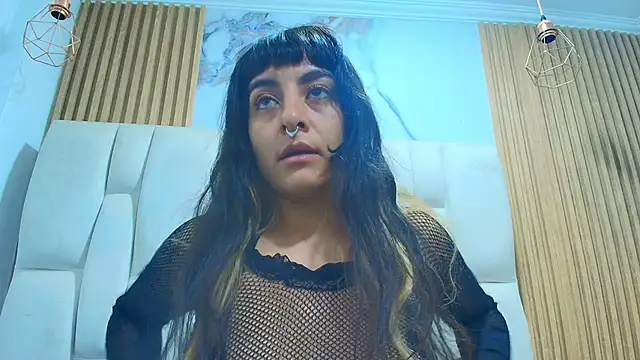 Naughty Kittenm online show from 04/23/26, 12:29