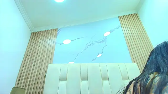 Naughty Kittenm online show from 06/09/26, 10:49