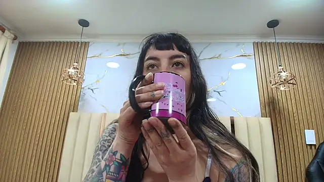 Naughty Kittenm online show from 07/03/26, 10:43