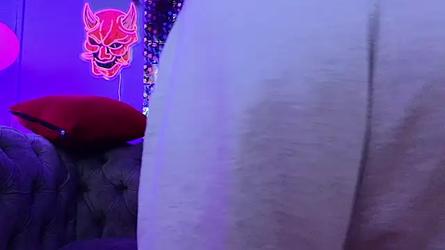 Julieta Russell online show from 03/03/25, 12:37