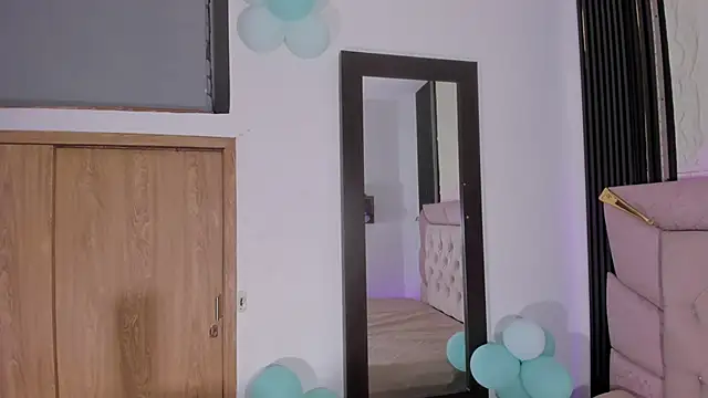 laurem-paulette online show from 02/16/26, 07:10