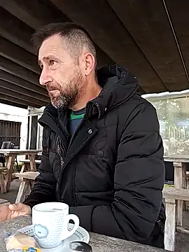 Snapshot of BZHsex chatting on 02/15/26, 08:24 BZHsex online show from 02/15/26, 08:24