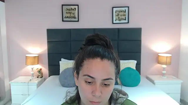 MadisonJenner online show from 01/17/25, 11:17