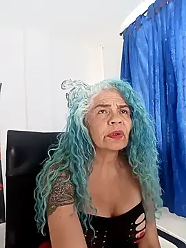 freyadevil333 online show from 12/05/25, 06:37