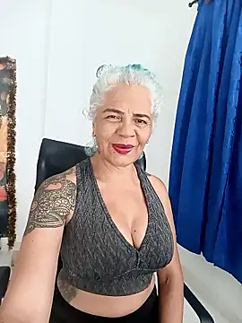 freyadevil333 online show from 01/13/26, 03:23