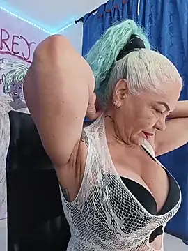 freyadevil333 online show from 03/22/26, 12:19