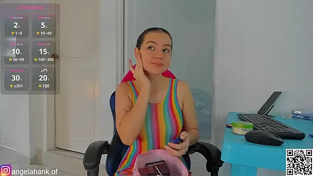Angela hank2 online show from 02/03/25, 01:08