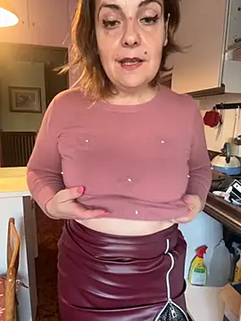 Sunbelxx online show from 11/11/25, 09:09