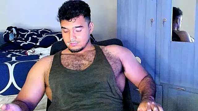 Big furry bear13 online show from 03/19/25, 04:36