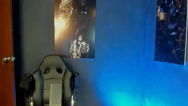 Big furry bear13 online show from 09/10/25, 05:51