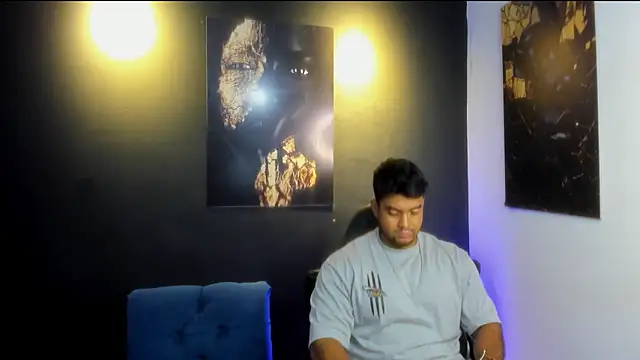 Big furry bear13 online show from 12/03/25, 06:43