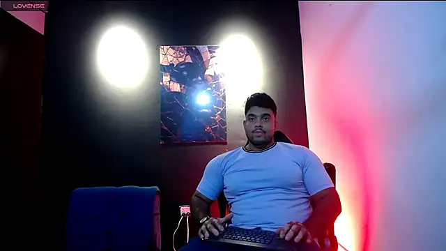 Big furry bear13 online show from 01/15/26, 09:18