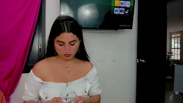 sunshine uwu22 online show from 12/21/24, 07:06