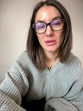 HotXMom online show from 01/12/26, 07:57