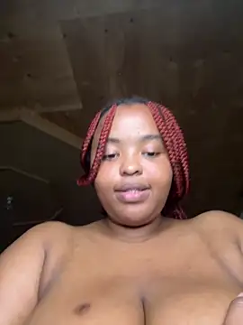 Snapshot of Linahlove chatting on 01/03/25, 01:47 Linahlove online show from 01/03/25, 01:47