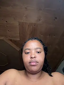 Snapshot of Linahlove chatting on 01/16/25, 08:33 Linahlove online show from 01/16/25, 08:33