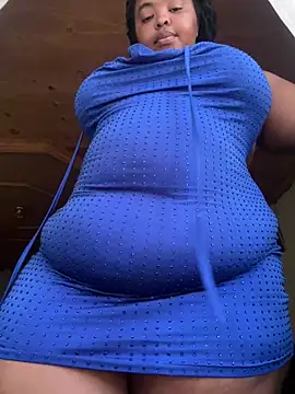 Snapshot of Linahlove chatting on 02/19/25, 08:33 Linahlove online show from 02/19/25, 08:33