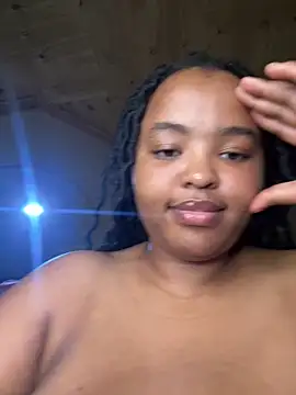 Snapshot of Linahlove chatting on 03/10/25, 07:07 Linahlove online show from 03/10/25, 07:07