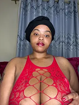 Snapshot of Linahlove chatting on 02/08/26, 08:56 Linahlove online show from 02/08/26, 08:56