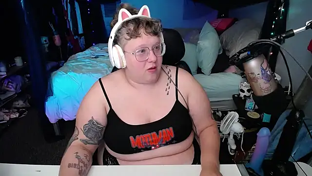 FatVeronica online show from 01/18/25, 01:30