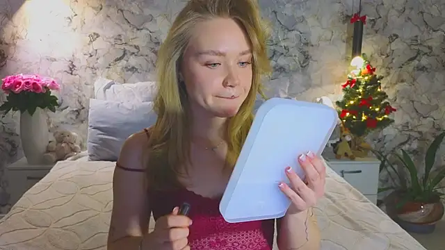 Aurora Golden1 online show from 01/06/26, 08:45