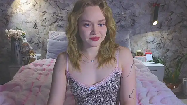 Aurora Golden1 online show from 02/21/26, 05:14