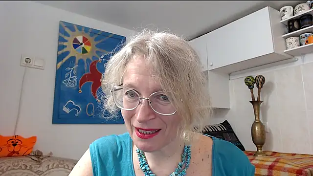 Snapshot of Zosya1111 chatting on 03/13/25, 04:34 Zosya1111 online show from 03/13/25, 04:34