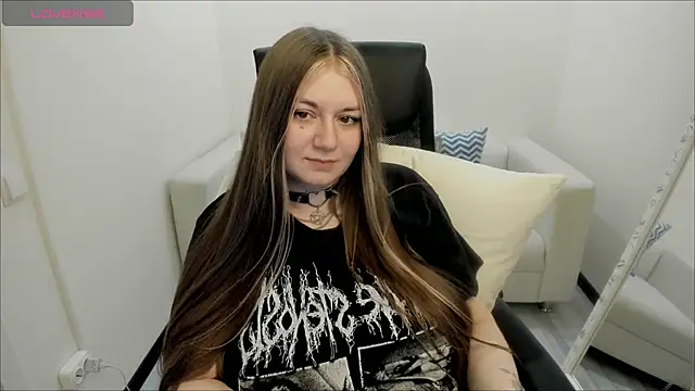 AlisaBacker online show from 12/11/24, 02:22