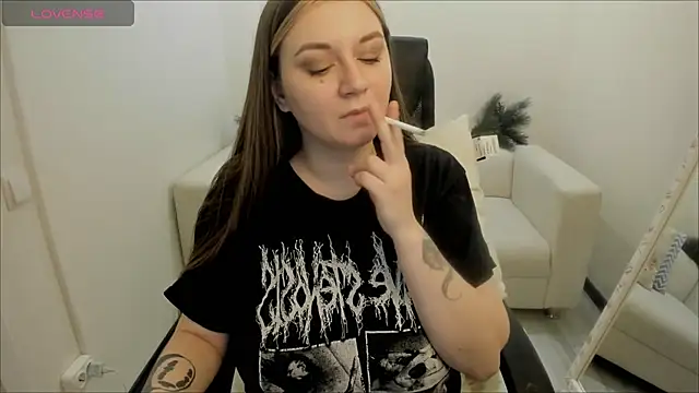 AlisaBacker online show from 12/26/24, 07:38