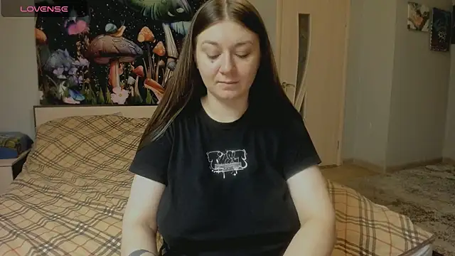 AlisaBacker online show from 11/21/25, 12:26