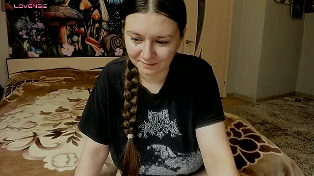 AlisaBacker online show from 11/25/25, 06:30