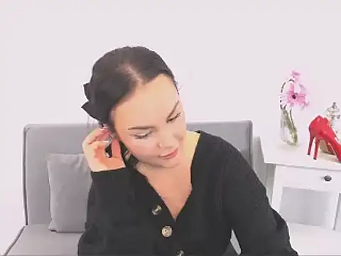 KendalNew online show from 12/19/24, 08:13