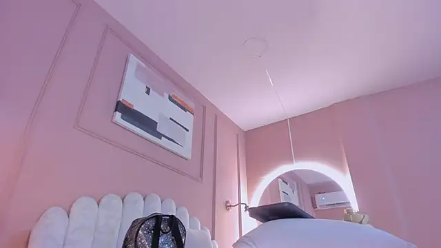 lia ass  online show from 03/06/25, 10:41