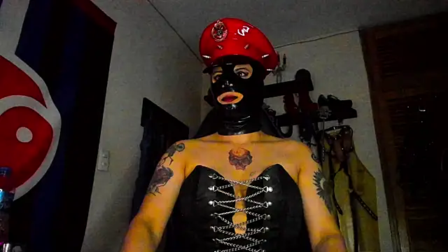 Snapshot of DominatrixBlue chatting on 01/15/25, 02:02 DominatrixBlue online show from 01/15/25, 02:02
